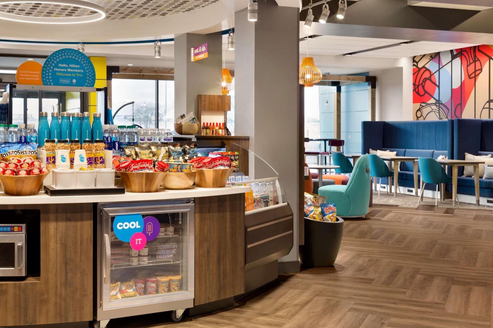 Tru By Hilton Las Vegas Airport Nv Экстерьер фото